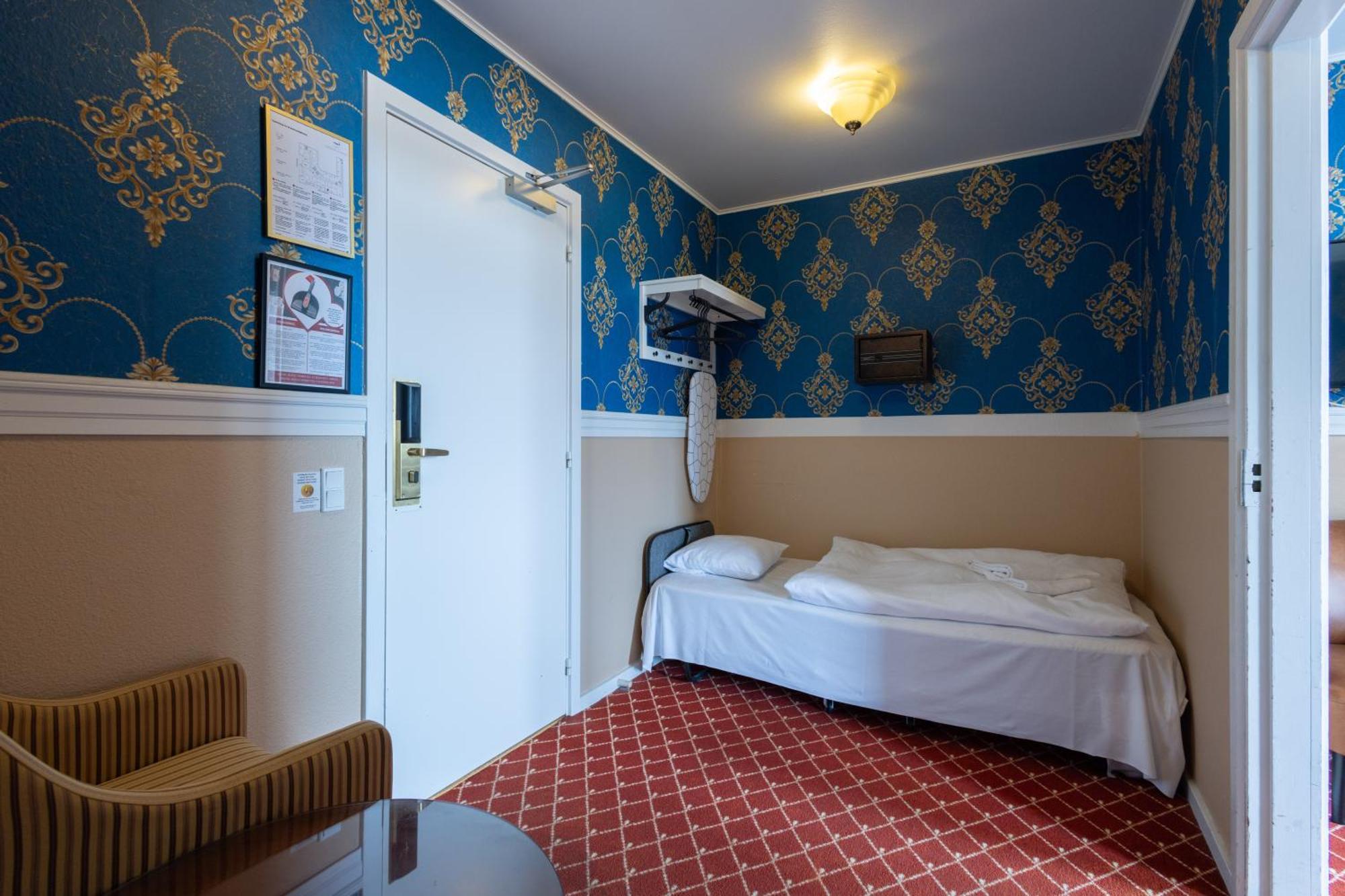 Double or Twin Room Extra Bed